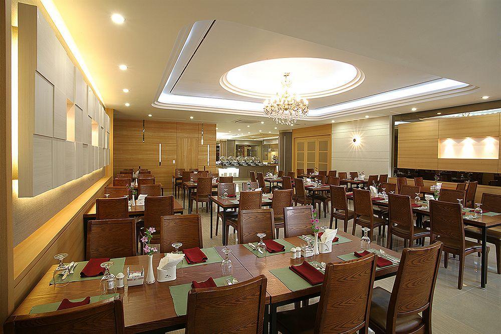 Hotel Paragon Пусан Экстерьер фото